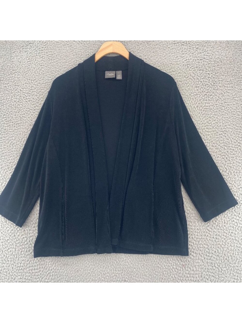 Chicos Sweater Womens 1 US Medium Black Travelers Knit Cardigan Stretch Pocket